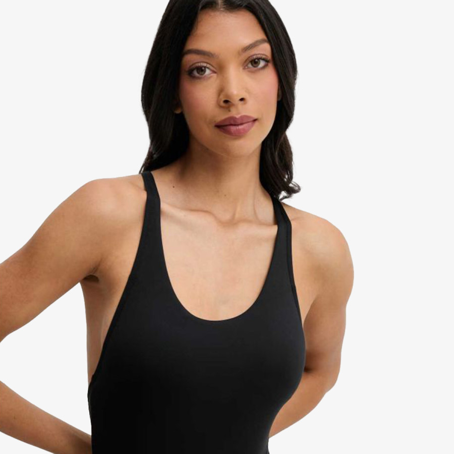 NIKE Scoop Neck 