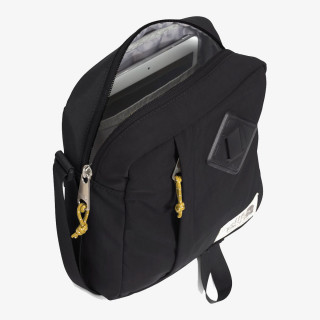 THE NORTH FACE BERKELEY CROSSBODY TNF BLACK/MINERAL GOL 