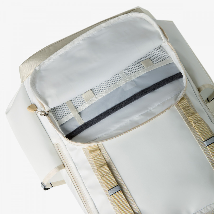 THE NORTH FACE BASE CAMP DAYPACK 