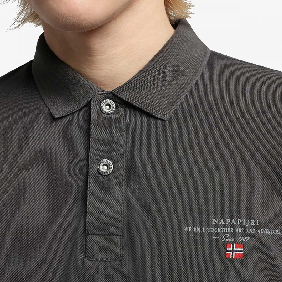 NAPAPIJRI ELBAS SS 4 VOLCANO 