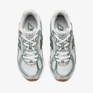 NEW BALANCE K 740 