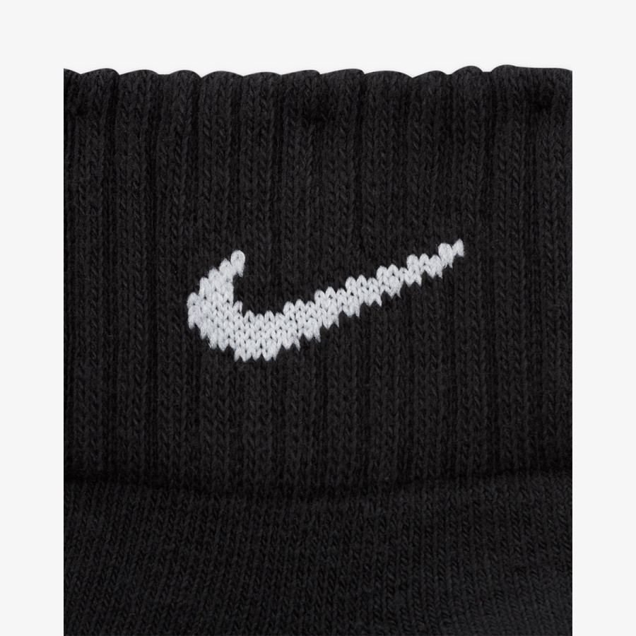 NIKE Cushioned 
