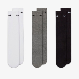 NIKE Everyday Cushioned 