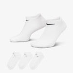NIKE Everyday 