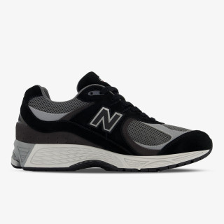 NEW BALANCE 2002 