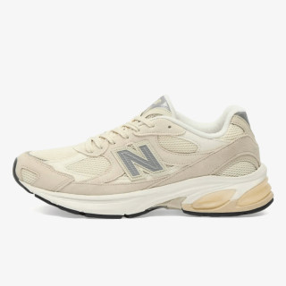 NEW BALANCE 2010 