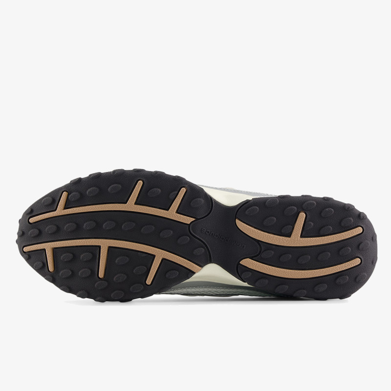 NEW BALANCE 204L 