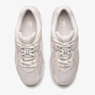 NEW BALANCE U 740 