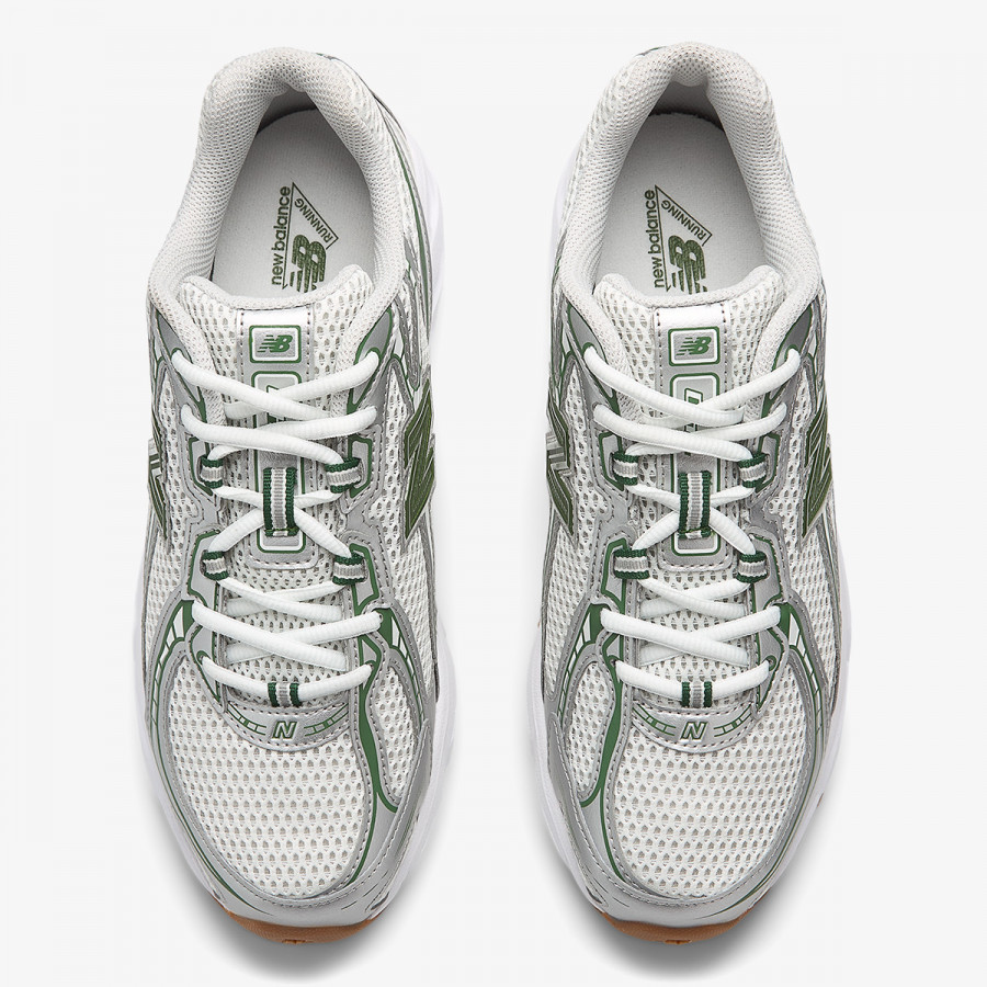 NEW BALANCE 740 