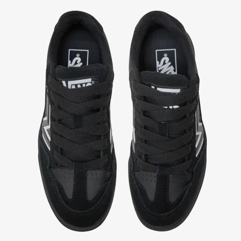 VANS Upland 