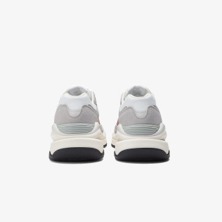 NEW BALANCE -5740 